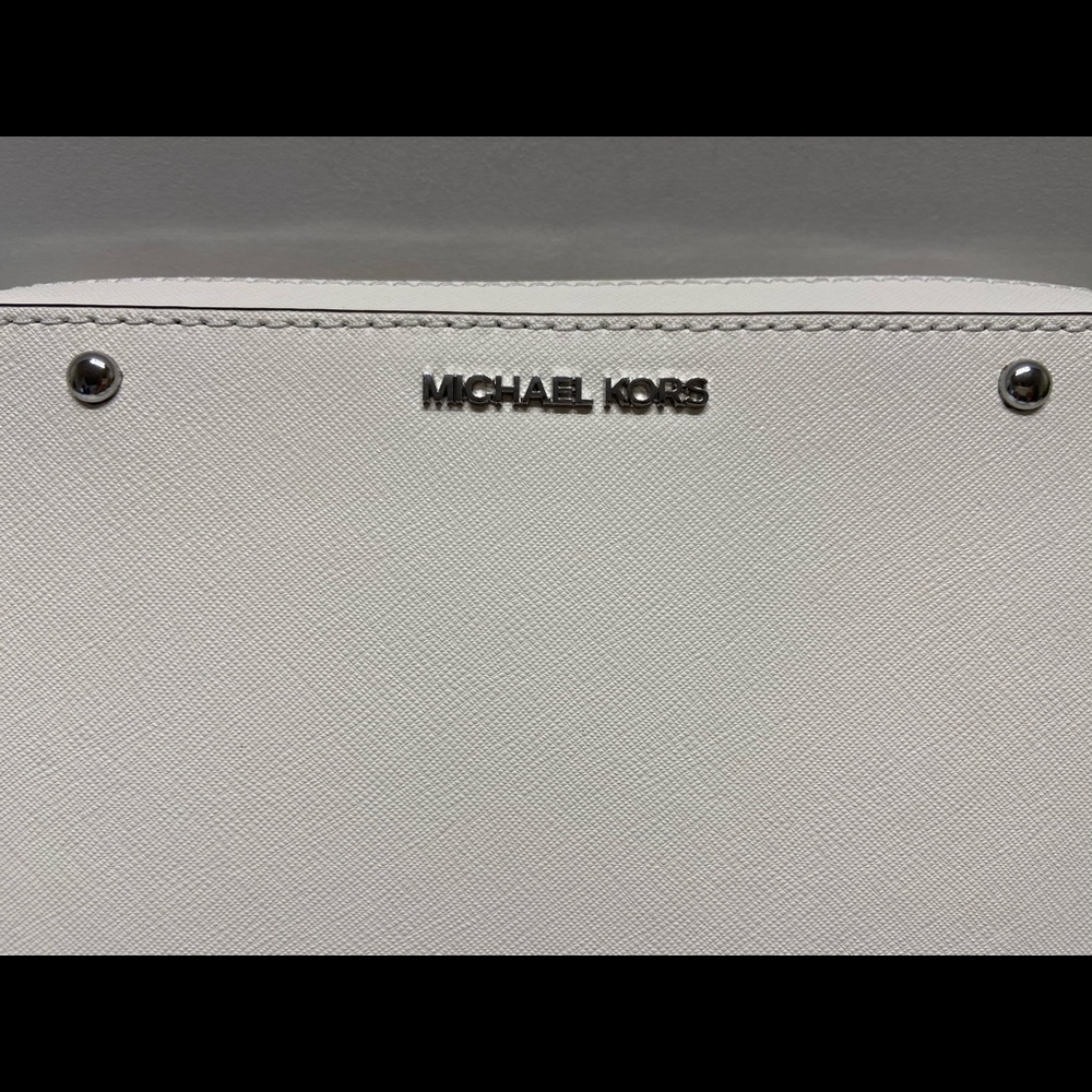 NEW Michael Kors Stud Crossbody Leather Bag White - Picture 7 of 10